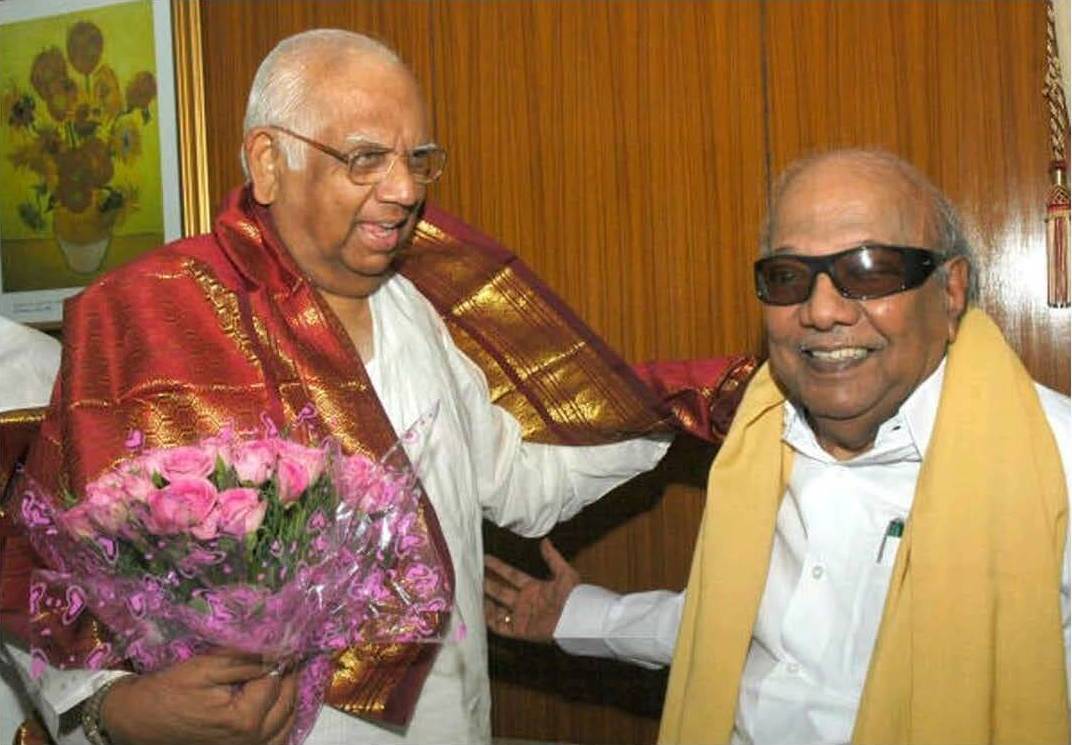 சோம்நாத் சாட்டர்ஜி பிறந்த நாளன்று அவரை வாழ்த்துகிறார் கலைஞர்